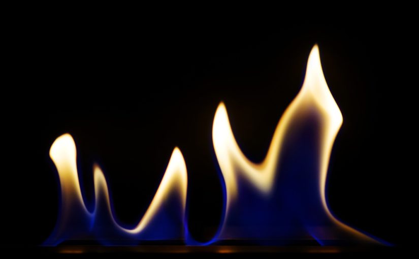 Jakie dokumenty powinno się załatwić przed przystąpieniem budowy domu?