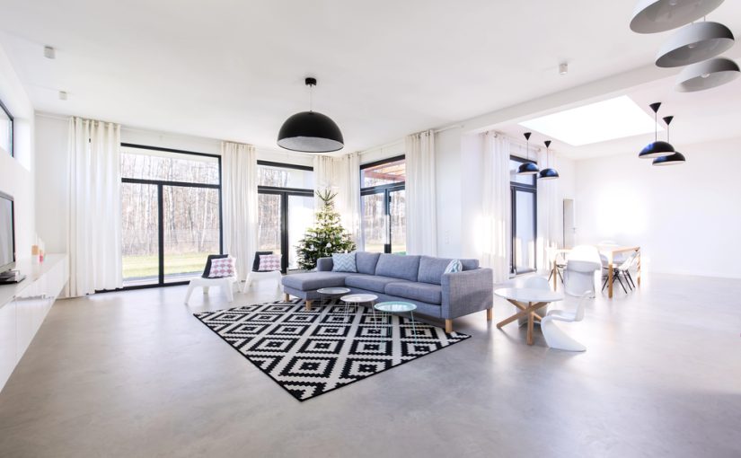 W jaki sposób efektywnie dopasować podłogę według lokalu?